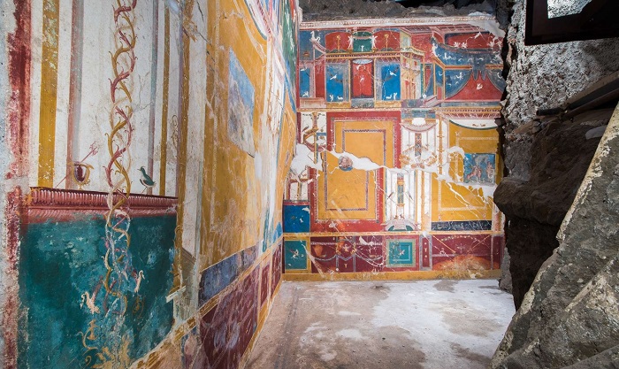 POSITANO_TRICLINIUM