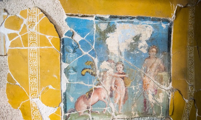 POSITANO_Dettaglio parete E - Centauro Chirone che insegna musica ad Achille