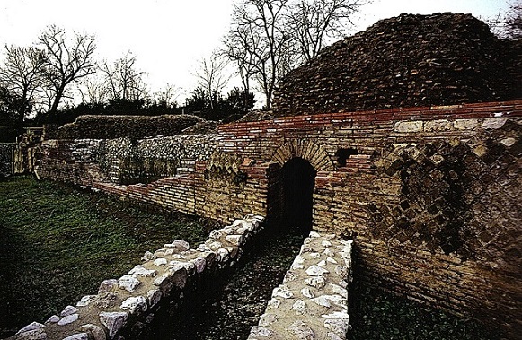 Nocera - Teatro ellenistico-romano 2