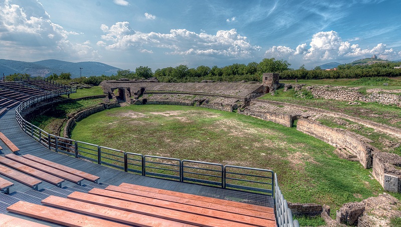 Anfiteatro-Avella2
